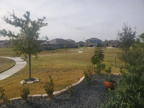 $2,200 | 1208 Mare Stable Court, Alvin, TX 77511