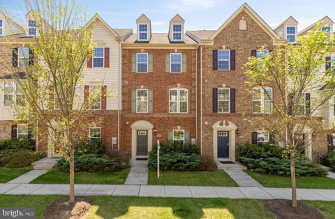 $599,990 | 5307 Smith's Cove Lane, Greenbelt, MD 20770