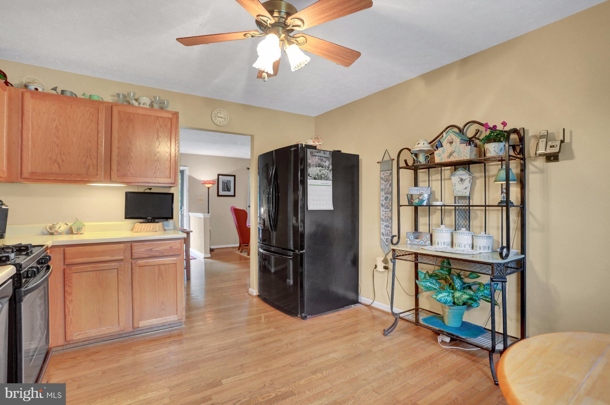 870 Bridgeton Road Fawn Grove, PA 17321 - Photo 14 of 30 PLENTY OF ROOM TO PREPARE MEALS WITH EAT-IN SPACE