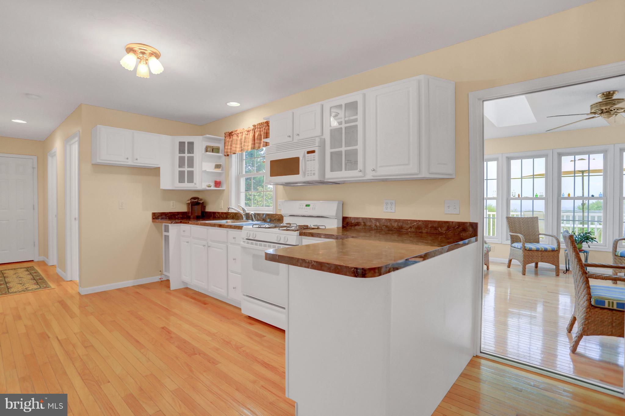 870 Bridgeton Road Fawn Grove, PA 17321 - Photo 25 of 30 WELL-LIT KITCHEN "MAKES YOU WANT TO BAKE"!