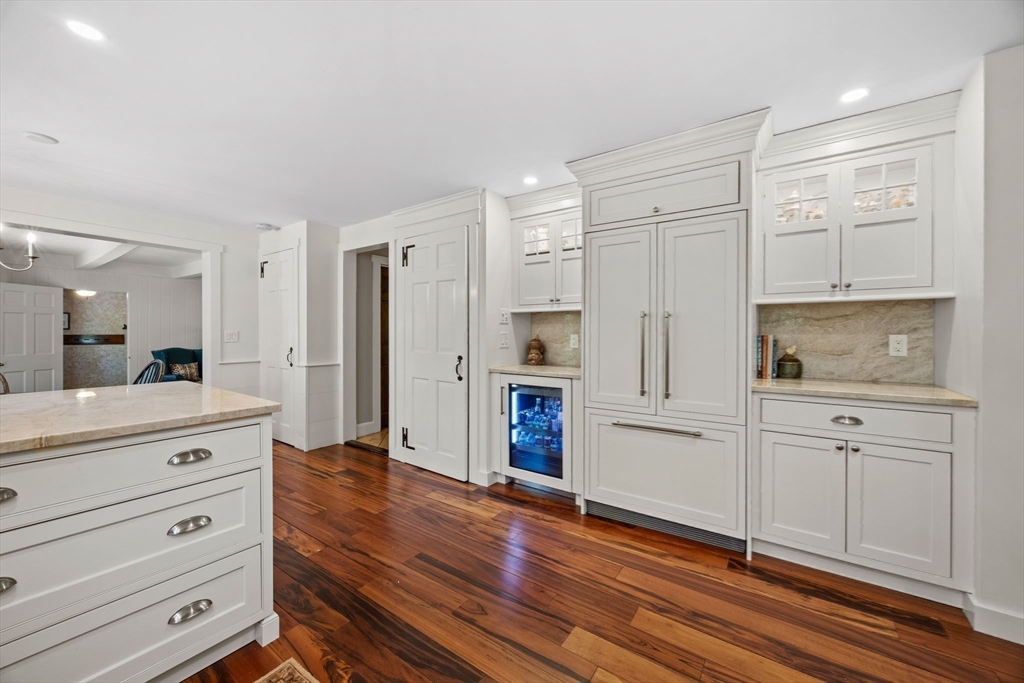 26 Cooke Road Plymouth, MA 02360 - Photo 5 of 42 Gallery Image 5