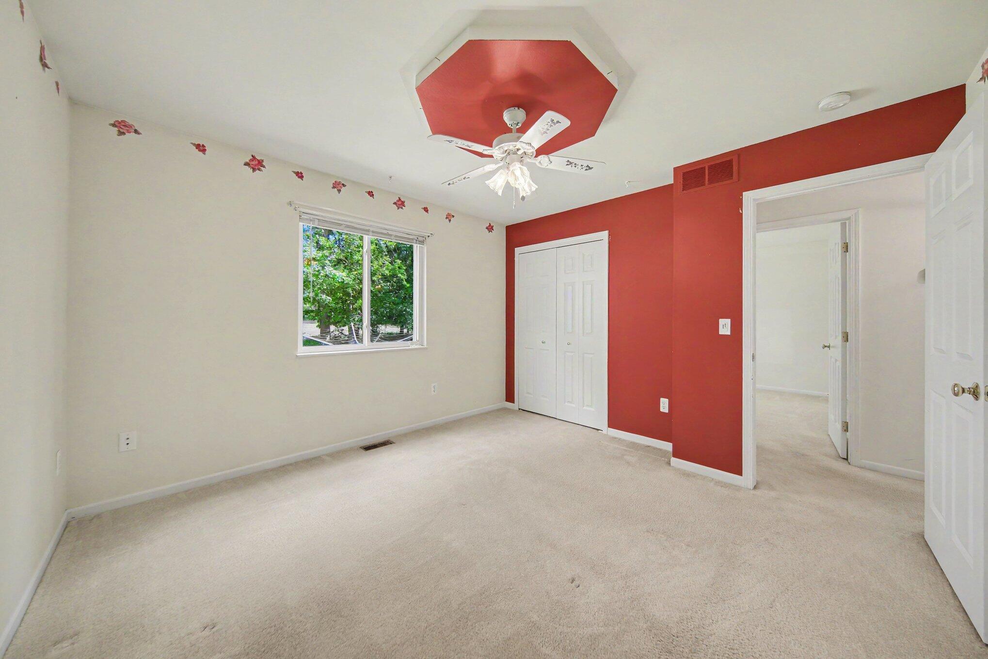 103 Ridgeview Court Grass Lake, MI 49240 - Photo 12 of 38 014_file_9728