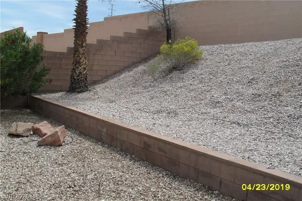 $1,750 | 609 Bernini Street, Las Vegas, NV 89144