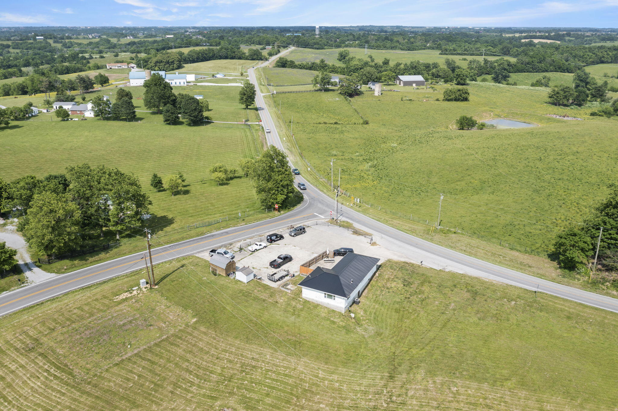 2702 Lancaster Road Richmond, KY 40475 - Photo 4 of 31 5-web-or-mls-DJI_0161