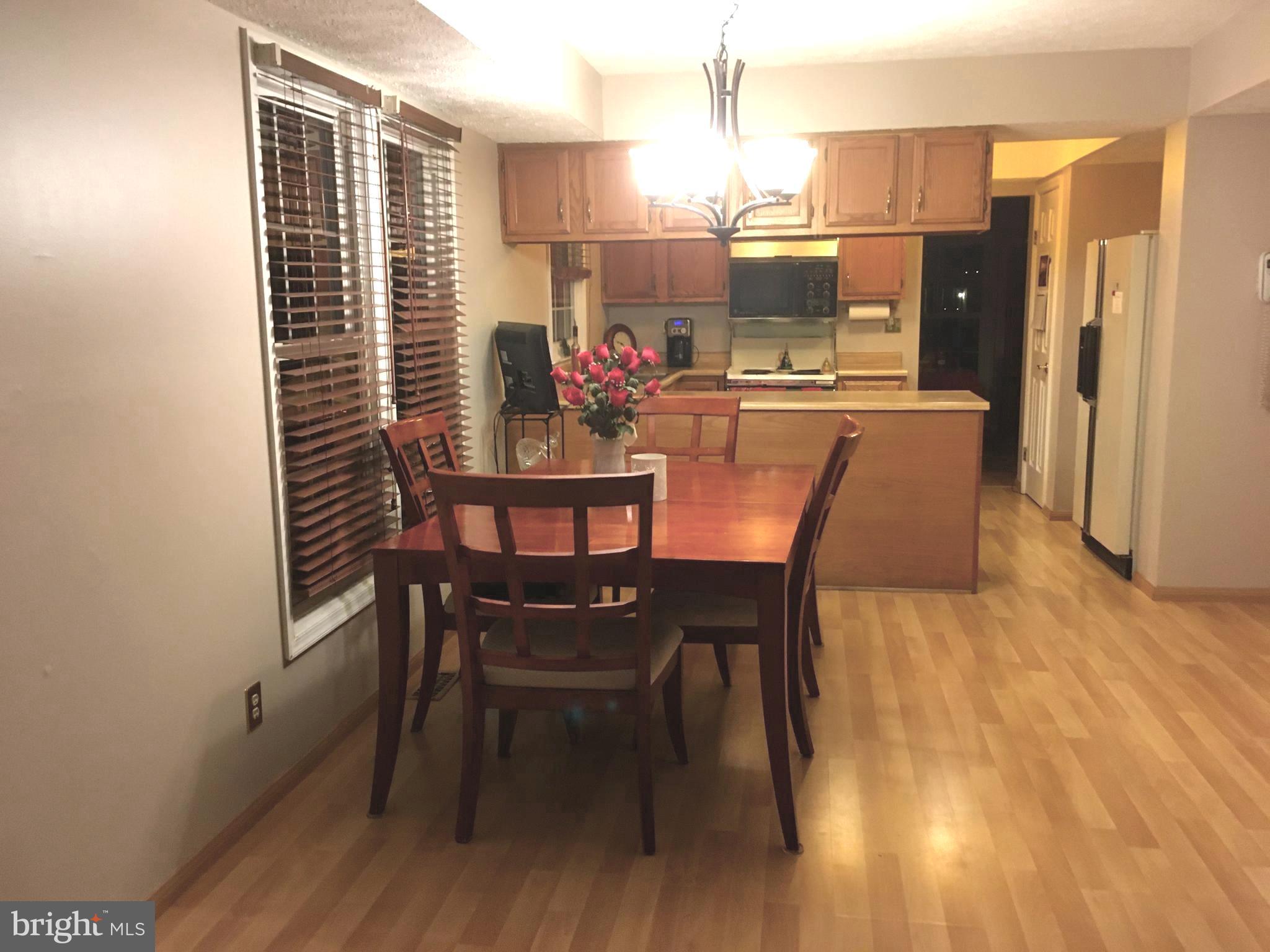 177 Country Farms Road Marlton, NJ 08053 - Photo 14 of 36 Kitchen dining area
