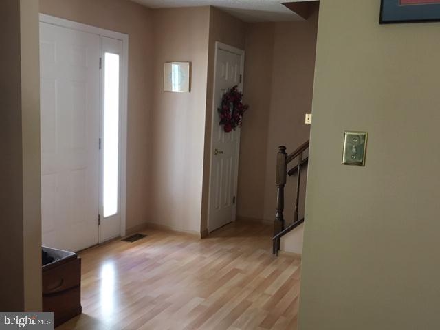177 Country Farms Road Marlton, NJ 08053 - Photo 10 of 36 Entry foyer