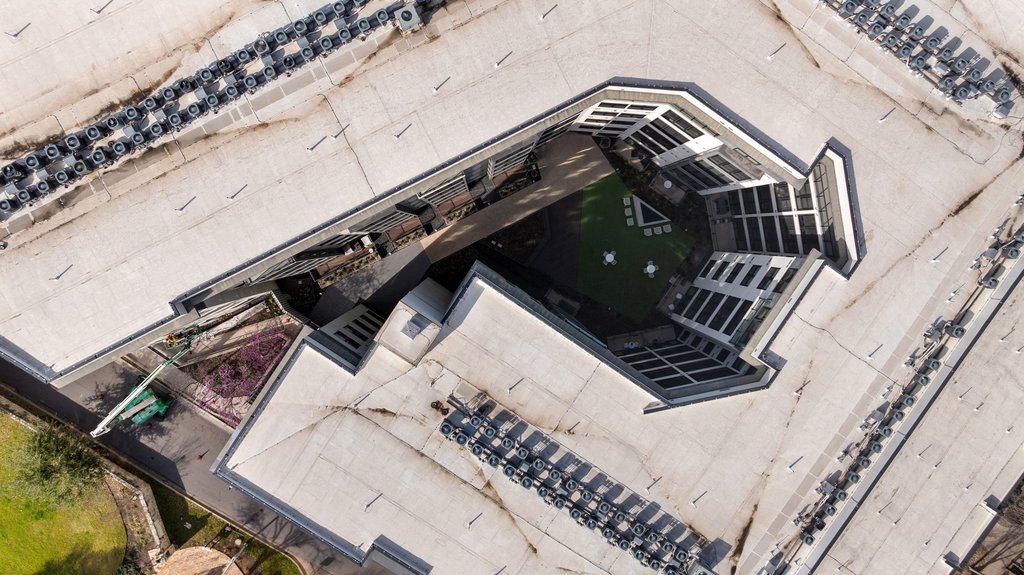 800 Embassy Drive, Unit 413 Austin, TX 78702 - Photo 21 of 27 Drone / aerial view