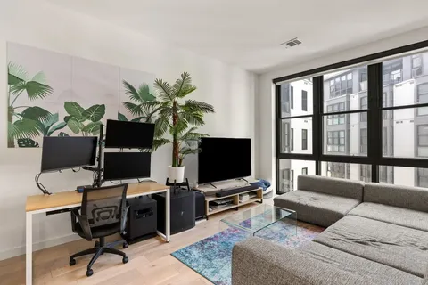 $335,000 | 800 Embassy Drive, Unit 413, Austin, TX 78702