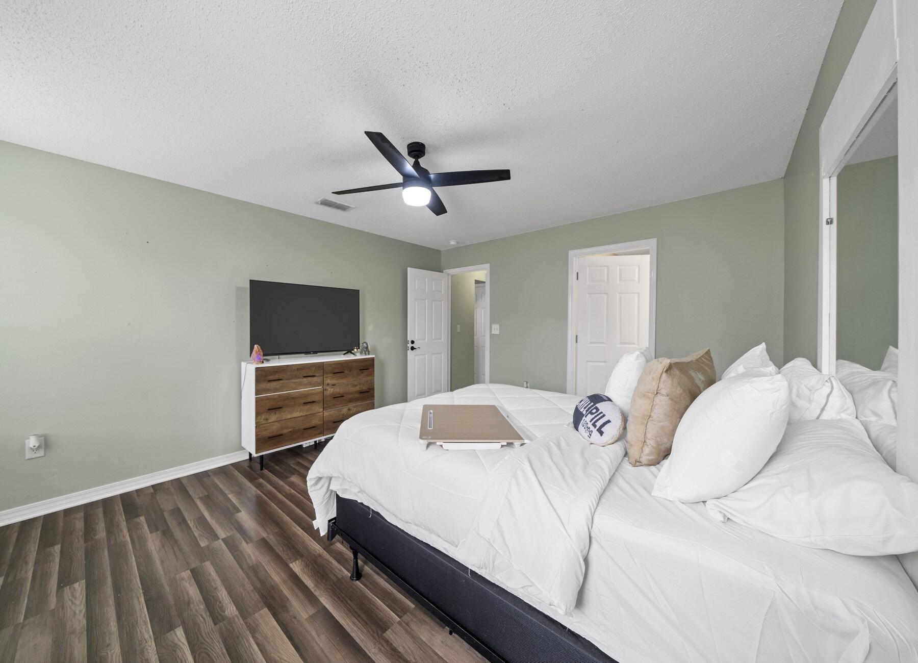 233 Limestone Circle Crestview, FL 32539 - Photo 17 of 40 DSC02756