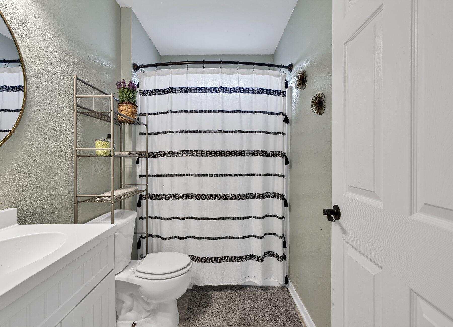 233 Limestone Circle Crestview, FL 32539 - Photo 8 of 40 DSC02702