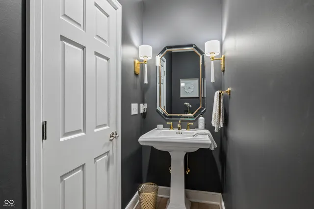 $3,499,999 | 4023 Cedar Hills N Drive, Greenwood, IN 46143