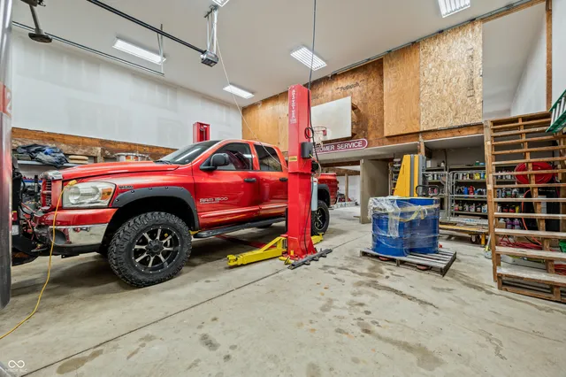 $3,499,999 | 4023 Cedar Hills N Drive, Greenwood, IN 46143