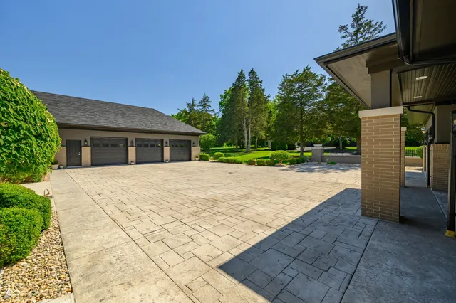 $3,499,999 | 4023 Cedar Hills N Drive, Greenwood, IN 46143