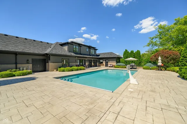 $3,499,999 | 4023 Cedar Hills N Drive, Greenwood, IN 46143