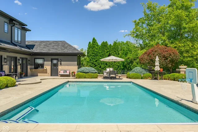 $3,499,999 | 4023 Cedar Hills N Drive, Greenwood, IN 46143