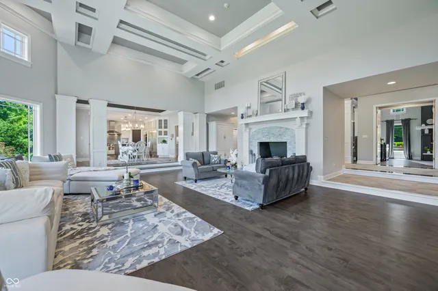 $3,499,999 | 4023 Cedar Hills N Drive, Greenwood, IN 46143