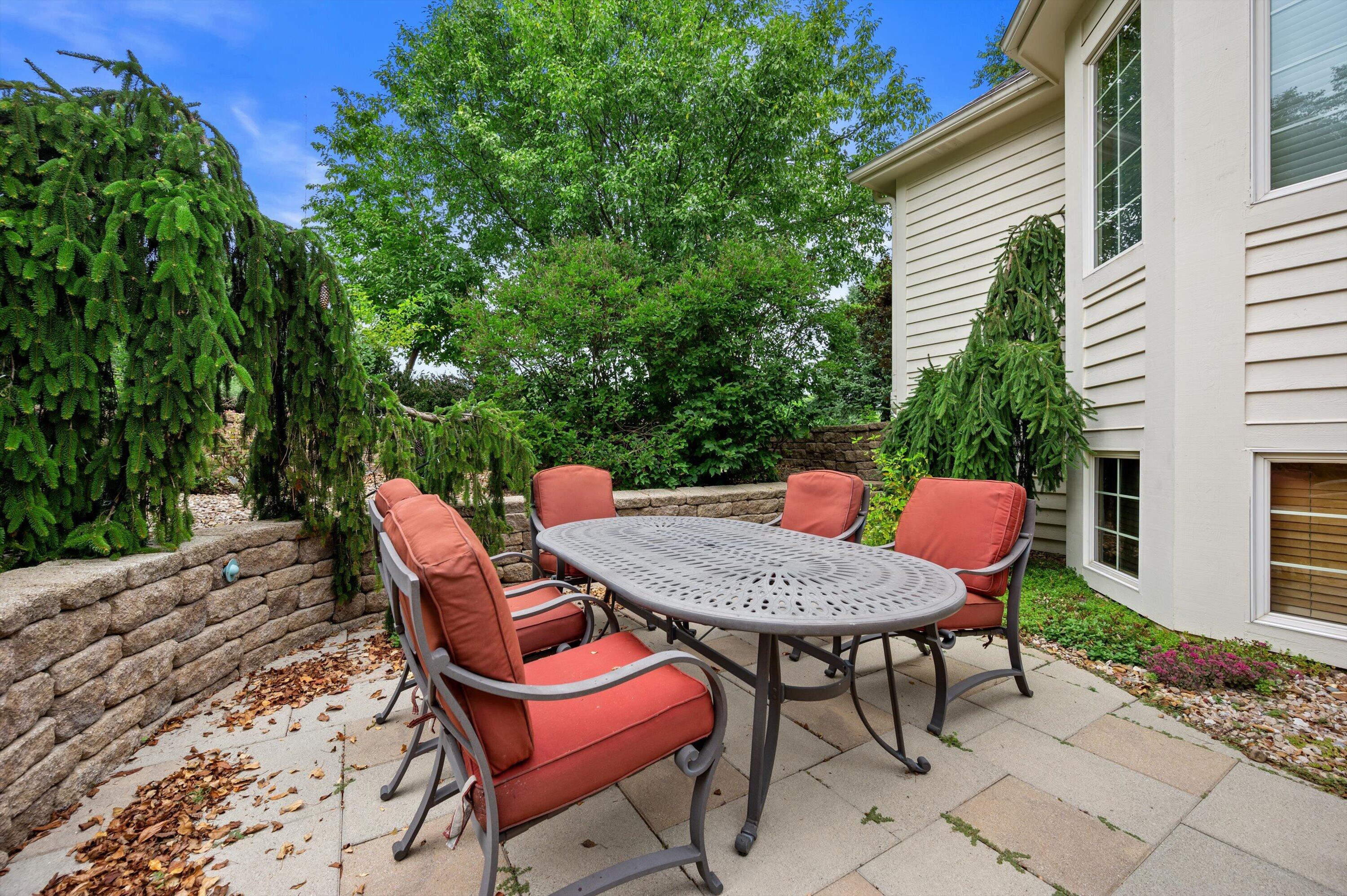 264 Steeple Pointe Circle Delafield, WI 53018 - Photo 71 of 120 Patio