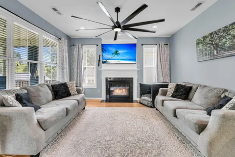 $899,000 | 2282 Sandy Point Lane, Mount Pleasant, SC 29466