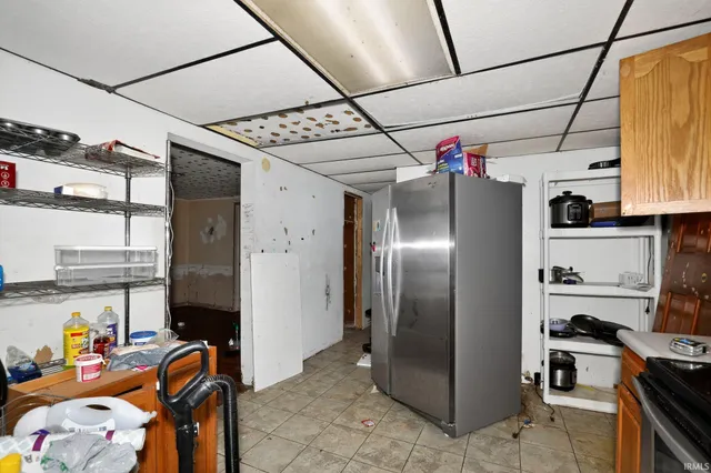 $33,500 | 301 East Summitville Street, Summitville, IN 46070