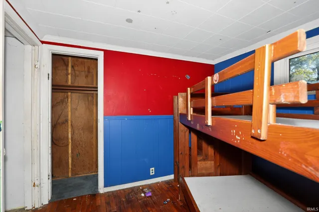 $33,500 | 301 East Summitville Street, Summitville, IN 46070