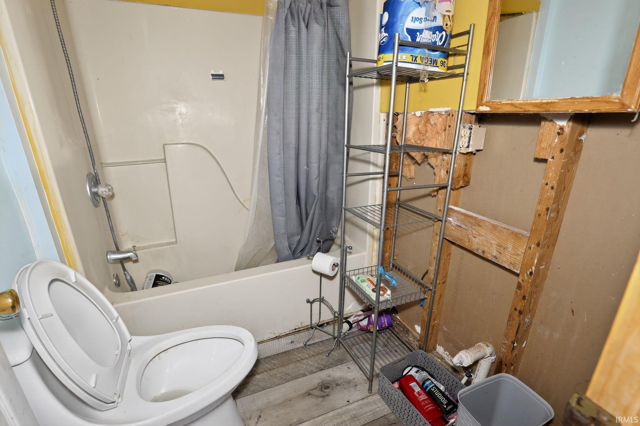 301 East Summitville Street Summitville, IN 46070 - Photo 24 of 30