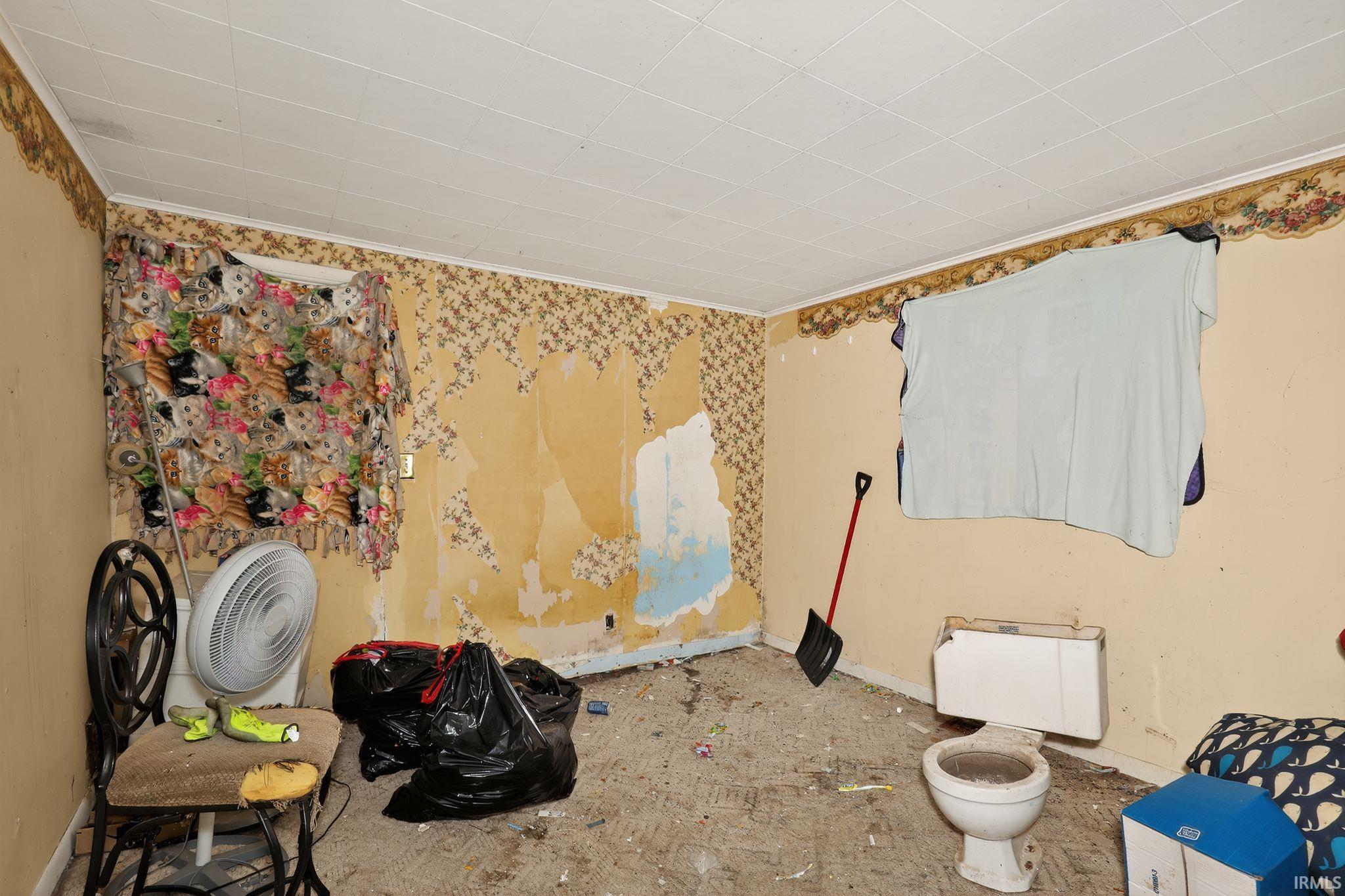 301 East Summitville Street Summitville, IN 46070 - Photo 25 of 30