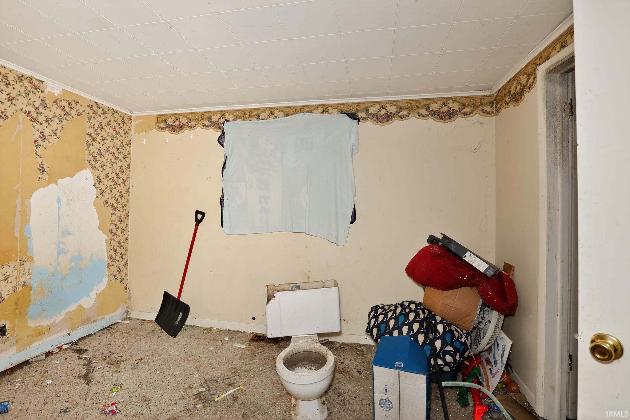 301 East Summitville Street Summitville, IN 46070 - Photo 27 of 30