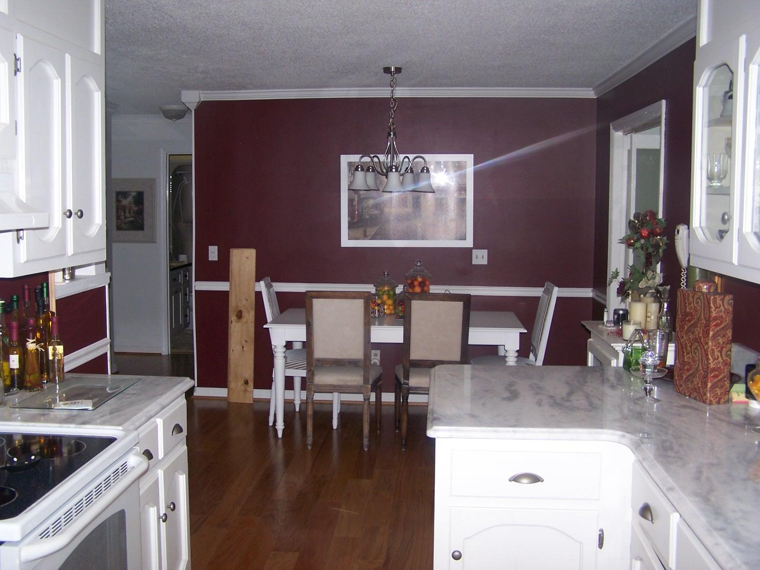 209 Robinhood Road Pulaski, TN 38478 - Photo 10 of 23 Kitchen/ dining area combo