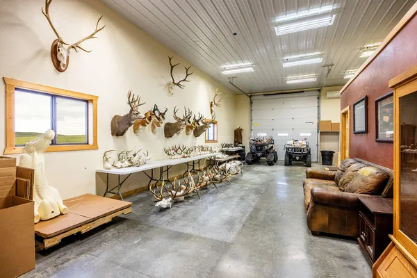 $869,000 | 821 Dietz Beatty Gulch Road, Sheridan, WY 82801