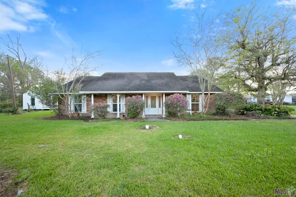 $375,000 | 17424 Wirth Place, Prairieville, LA 70769