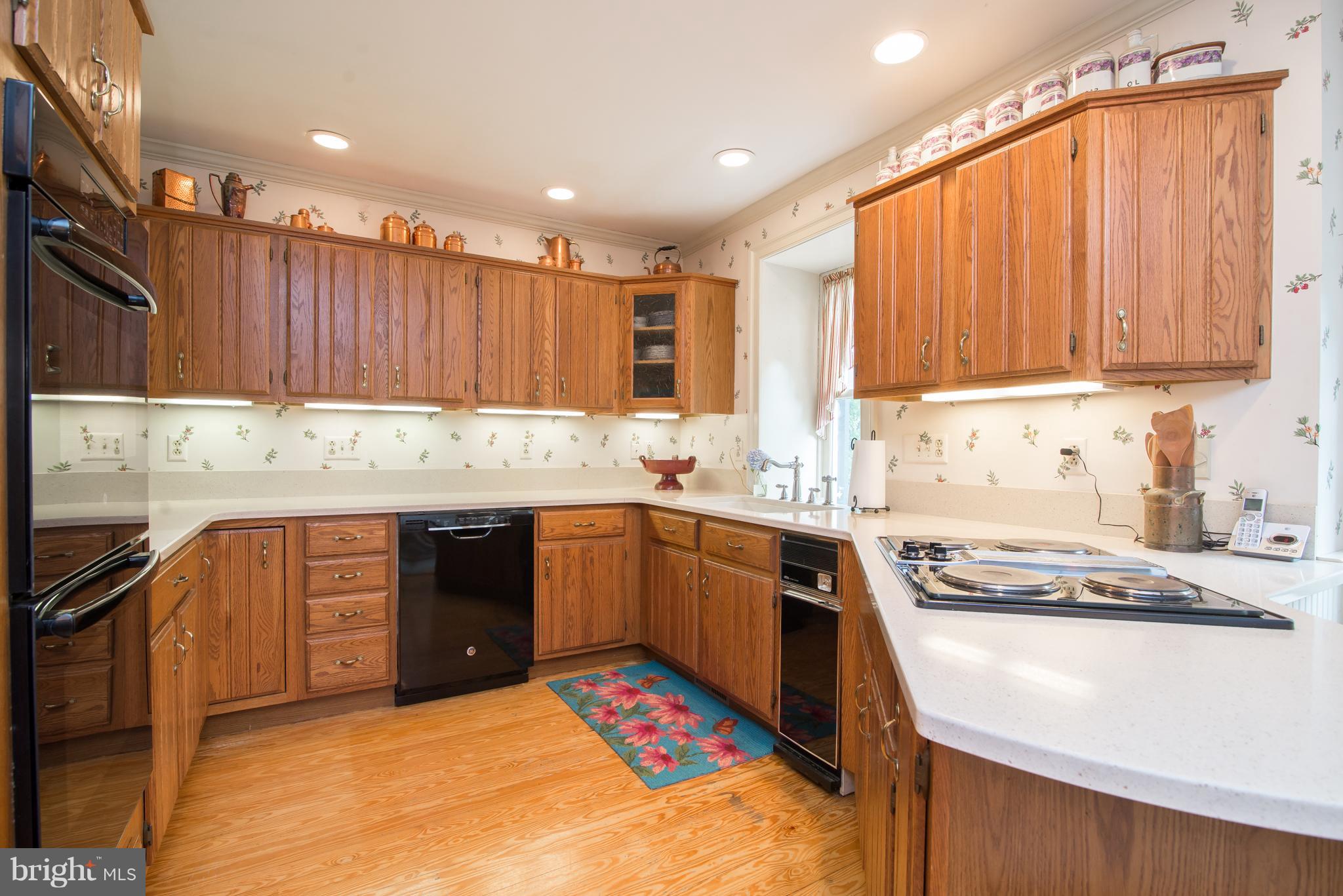 4810 Scrabble Road Shepherdstown, WV 25443 - Photo 15 of 30 Kitchen