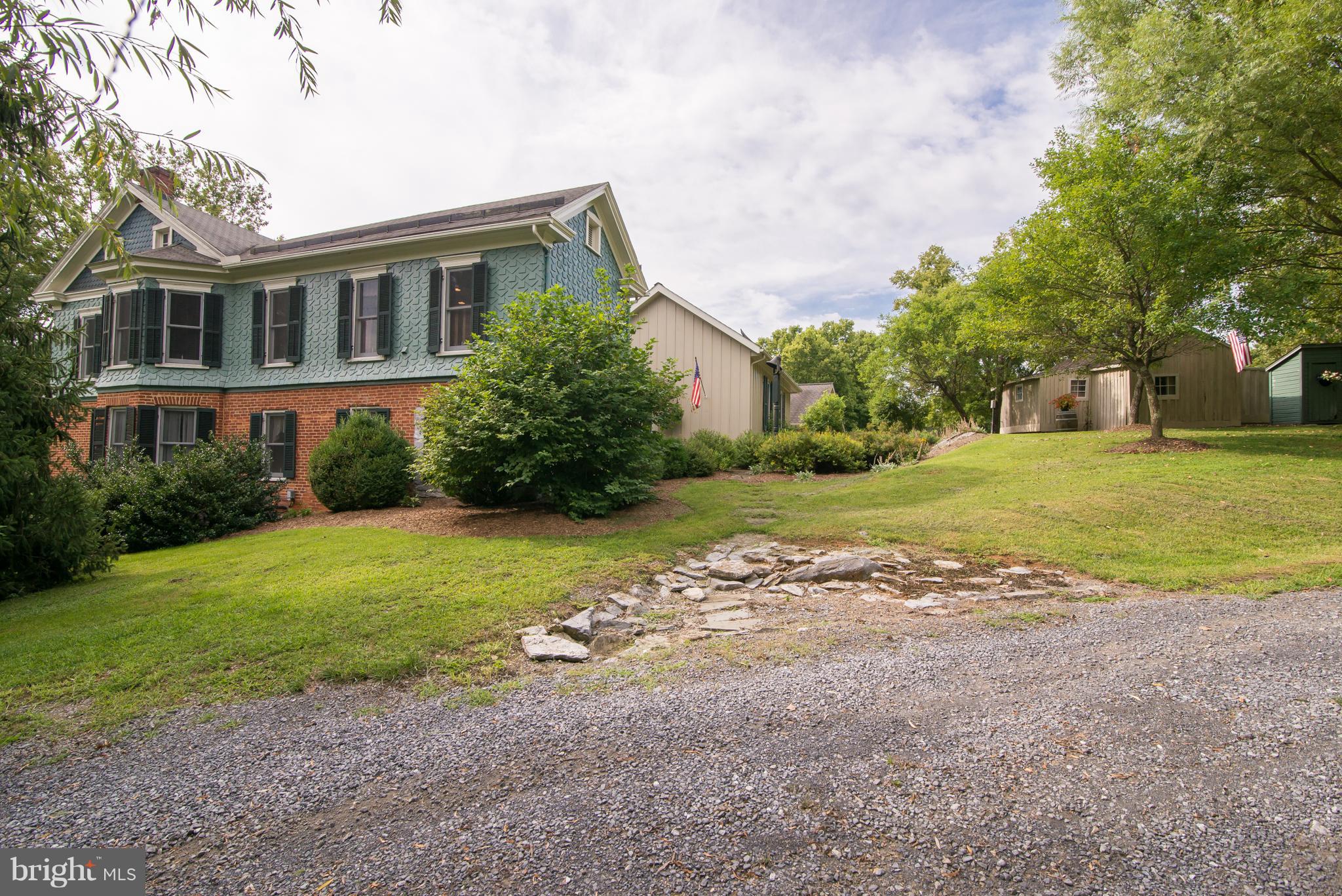 4810 Scrabble Road Shepherdstown, WV 25443 - Photo 3 of 30 Exterior (General)