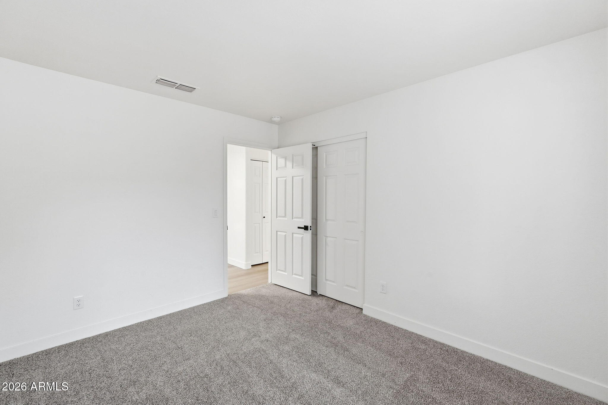 9235 West John Cabot Road Peoria, AZ 85382 - Photo 15 of 33 Bedroom 1