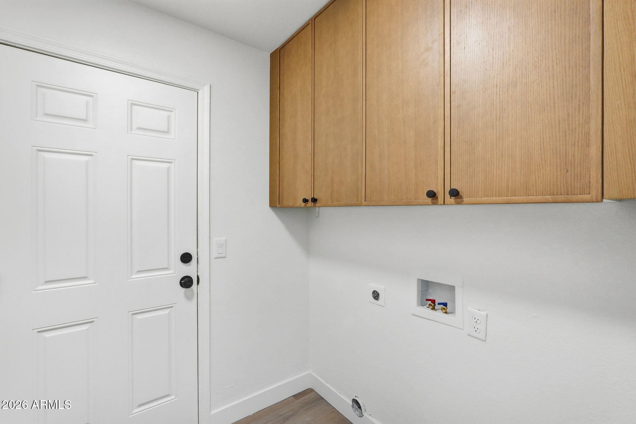 9235 West John Cabot Road Peoria, AZ 85382 - Photo 27 of 33 Laundry