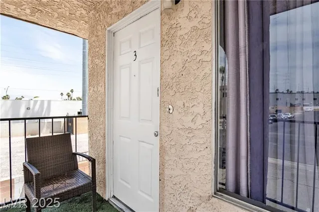 $1,050 | 4140 Solteros Street, Unit 3, Las Vegas, NV 89103