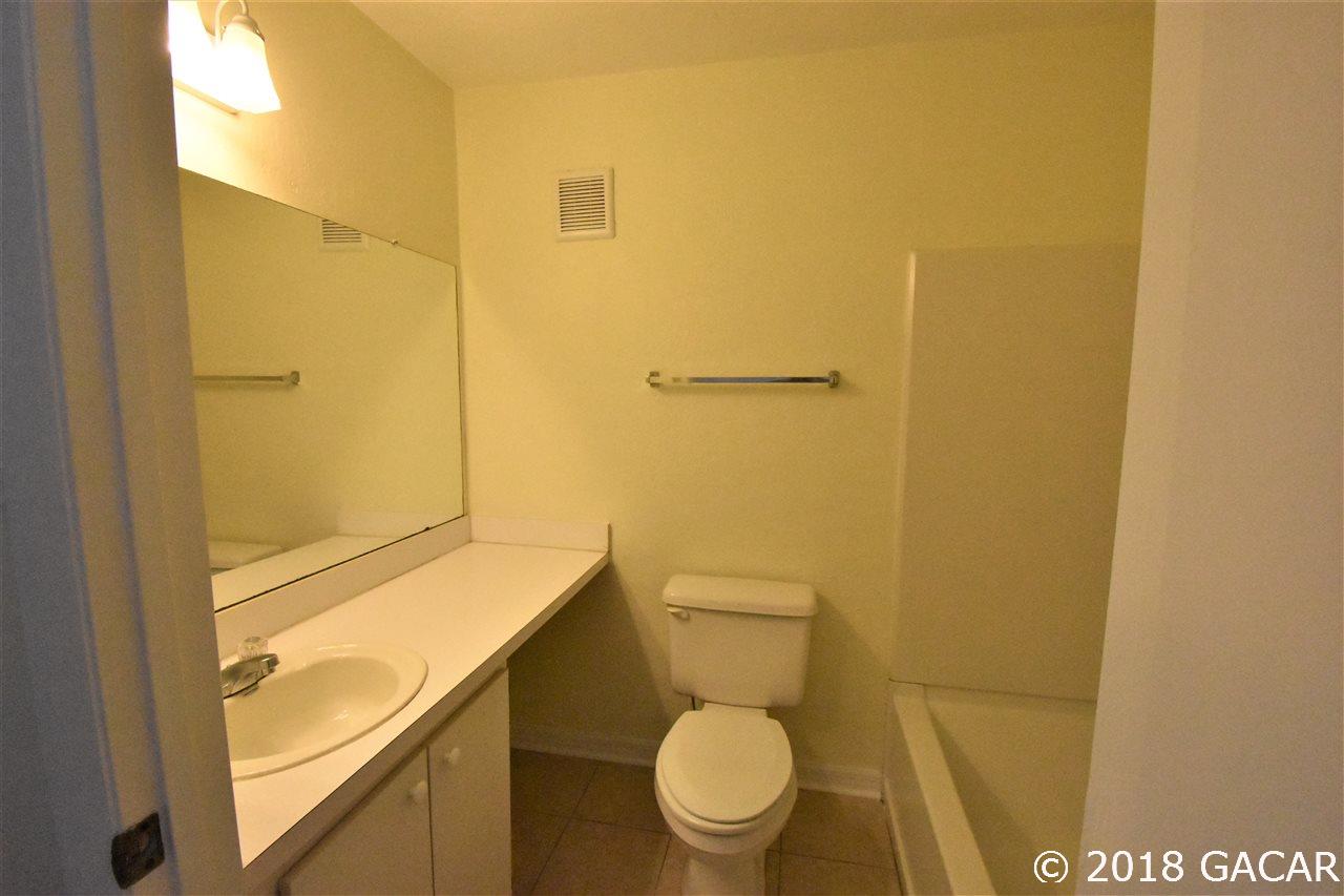 4000 Southwest 23rd Street, Unit 101 Gainesville, FL 32608 - Photo 13 of 29