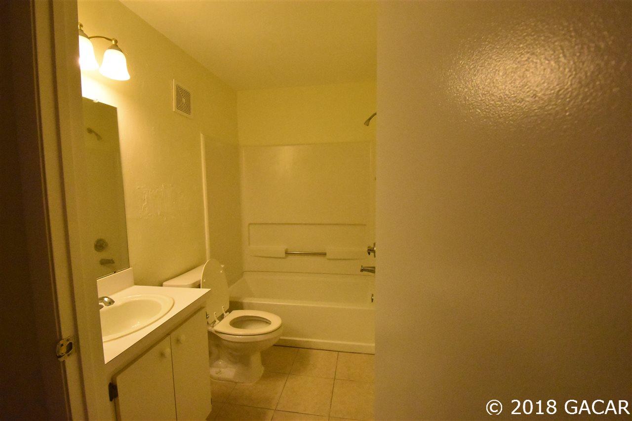 4000 Southwest 23rd Street, Unit 101 Gainesville, FL 32608 - Photo 18 of 29