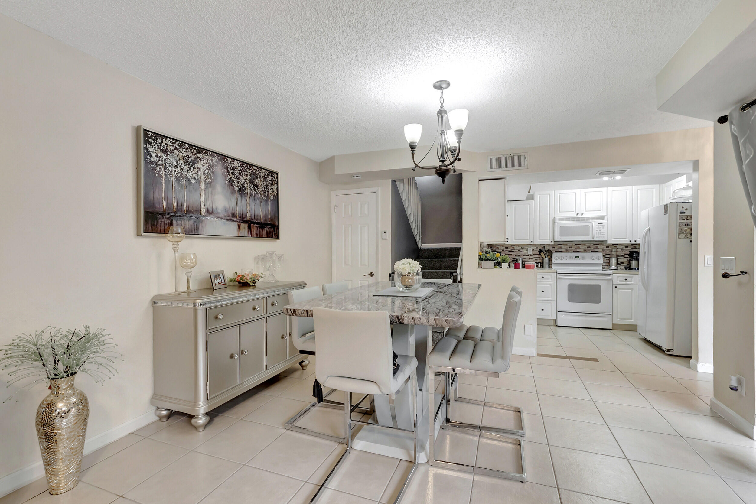 8297 Thames Boulevard, Unit A Boca Raton, FL 33433 - Photo 8 of 21 10_dsc_5609