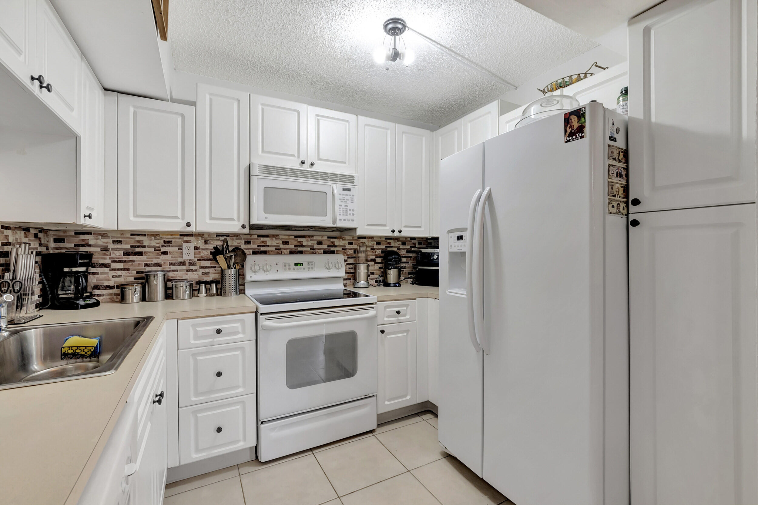 8297 Thames Boulevard, Unit A Boca Raton, FL 33433 - Photo 10 of 21 13_dsc_5624