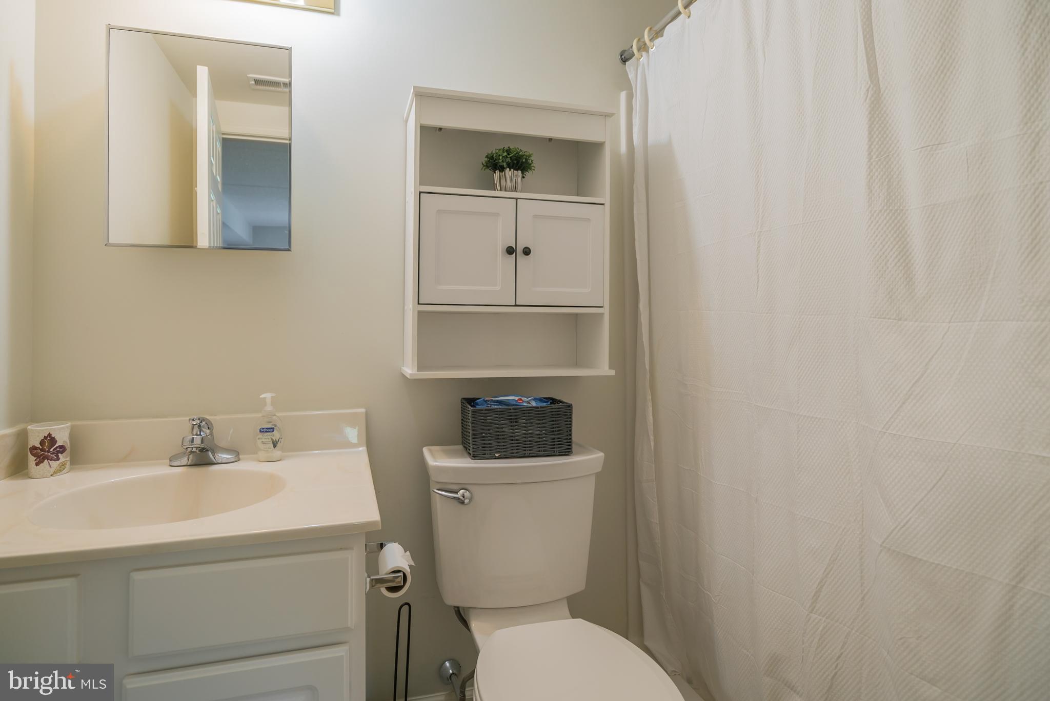 502 Brandon Road Norristown, PA 19403 - Photo 22 of 26 Master Bath