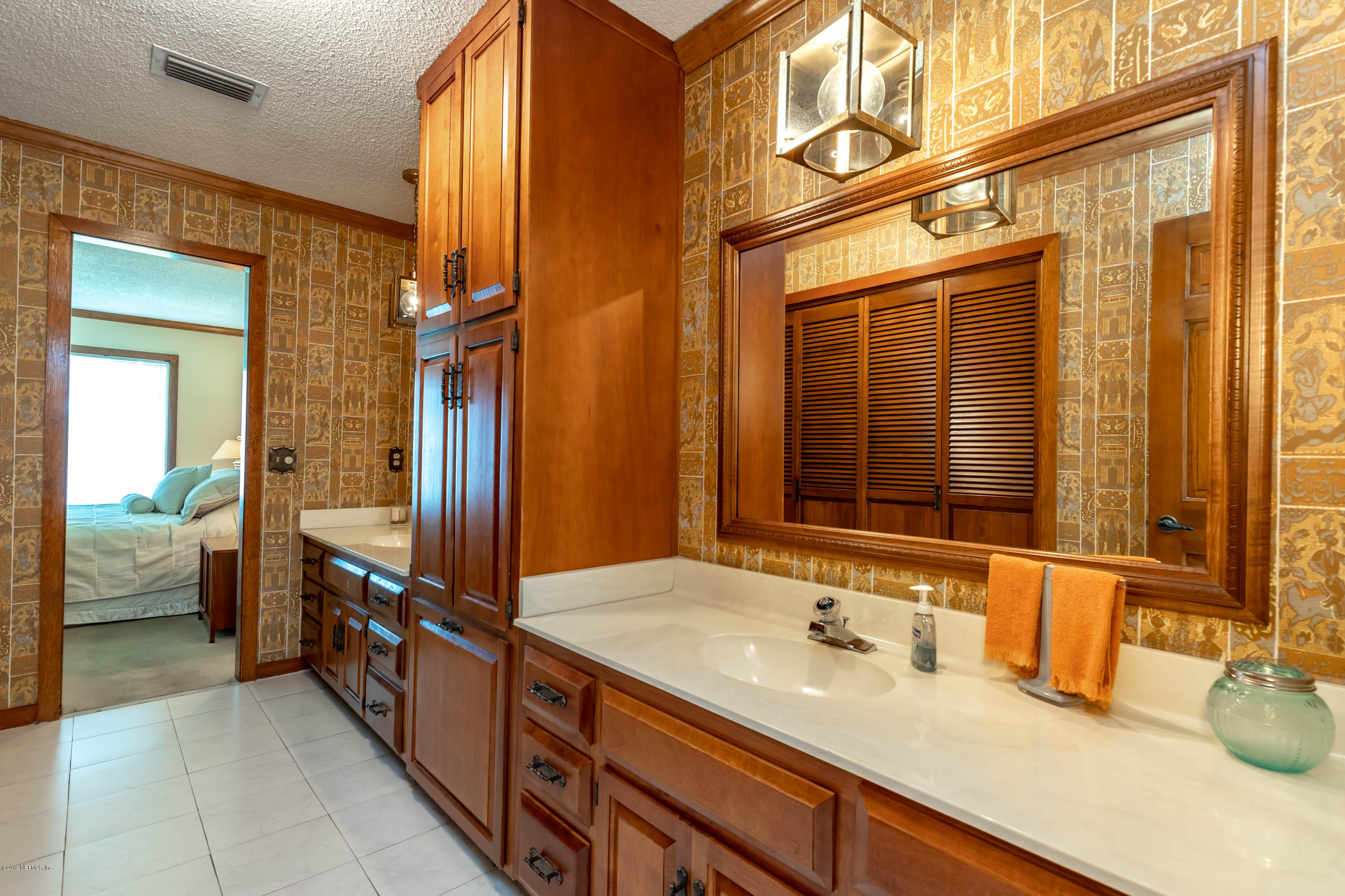 2911 Front Road Jacksonville, FL 32257 - Photo 46 of 71 Master Bathroom View 1