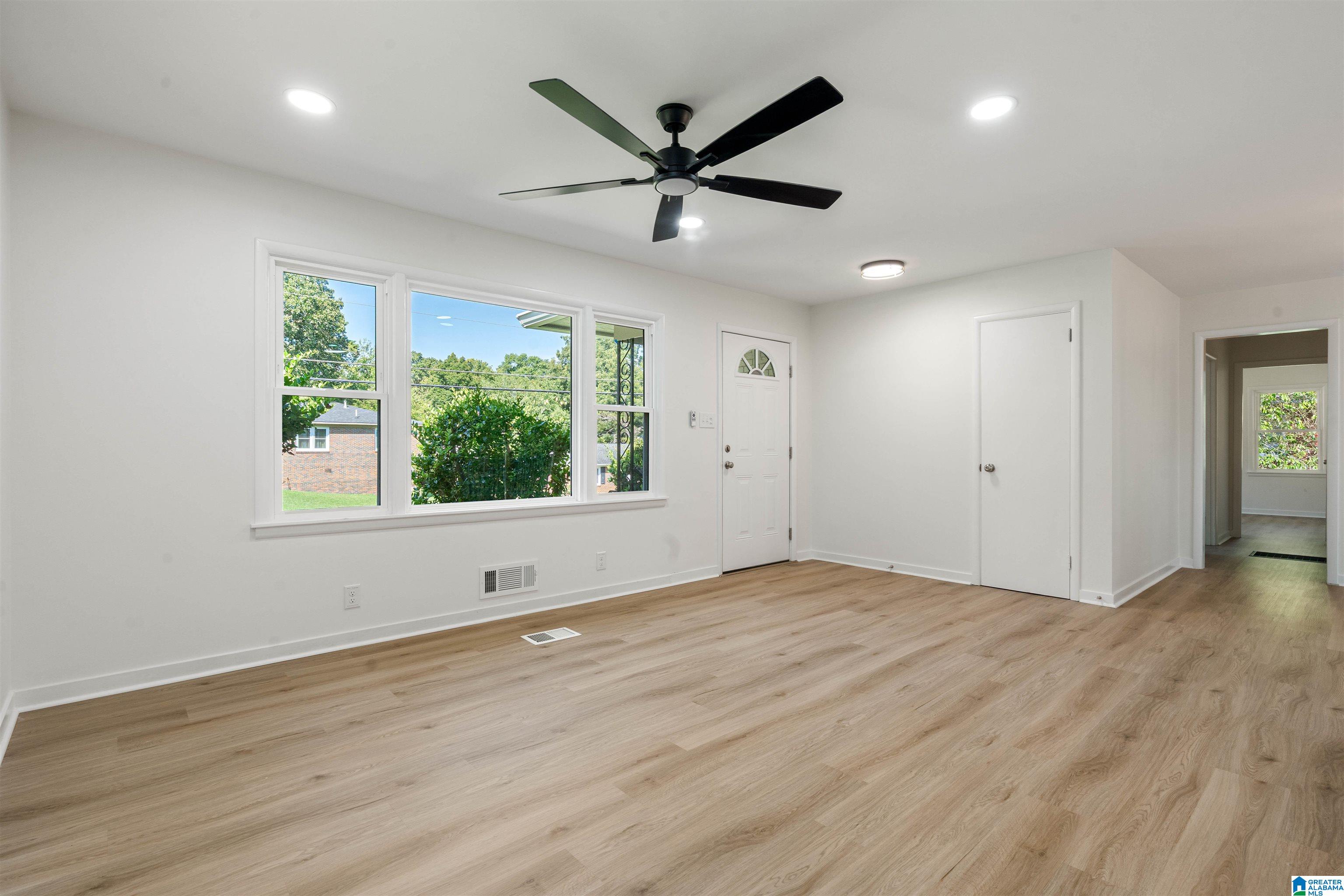 2513 7th Street Northeast Center Point, AL 35215 - Photo 8 of 26 Gallery Image 8