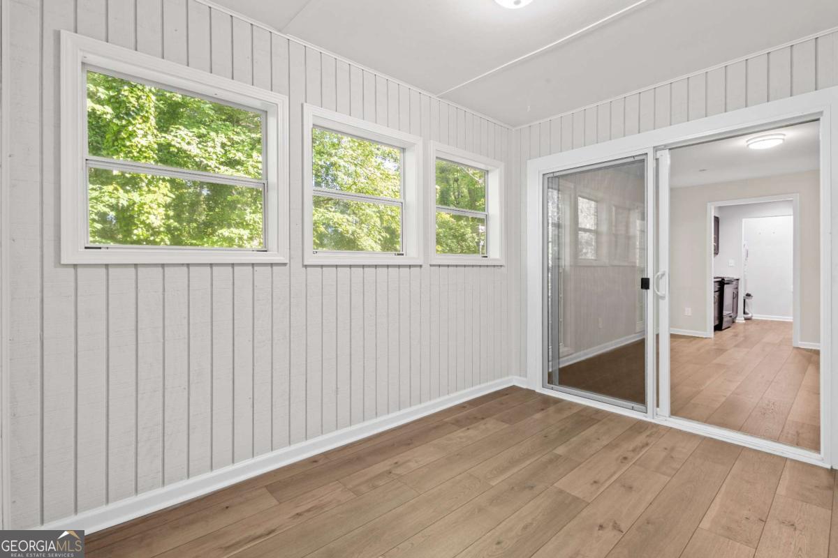 1166 Booth Road Southwest, Unit 407 Marietta, GA 30008 - Photo 9 of 18