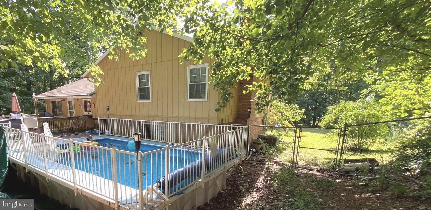 12313 Running Deer Road Manassas, VA 20112 - Photo 2 of 37 Gallery Image 2