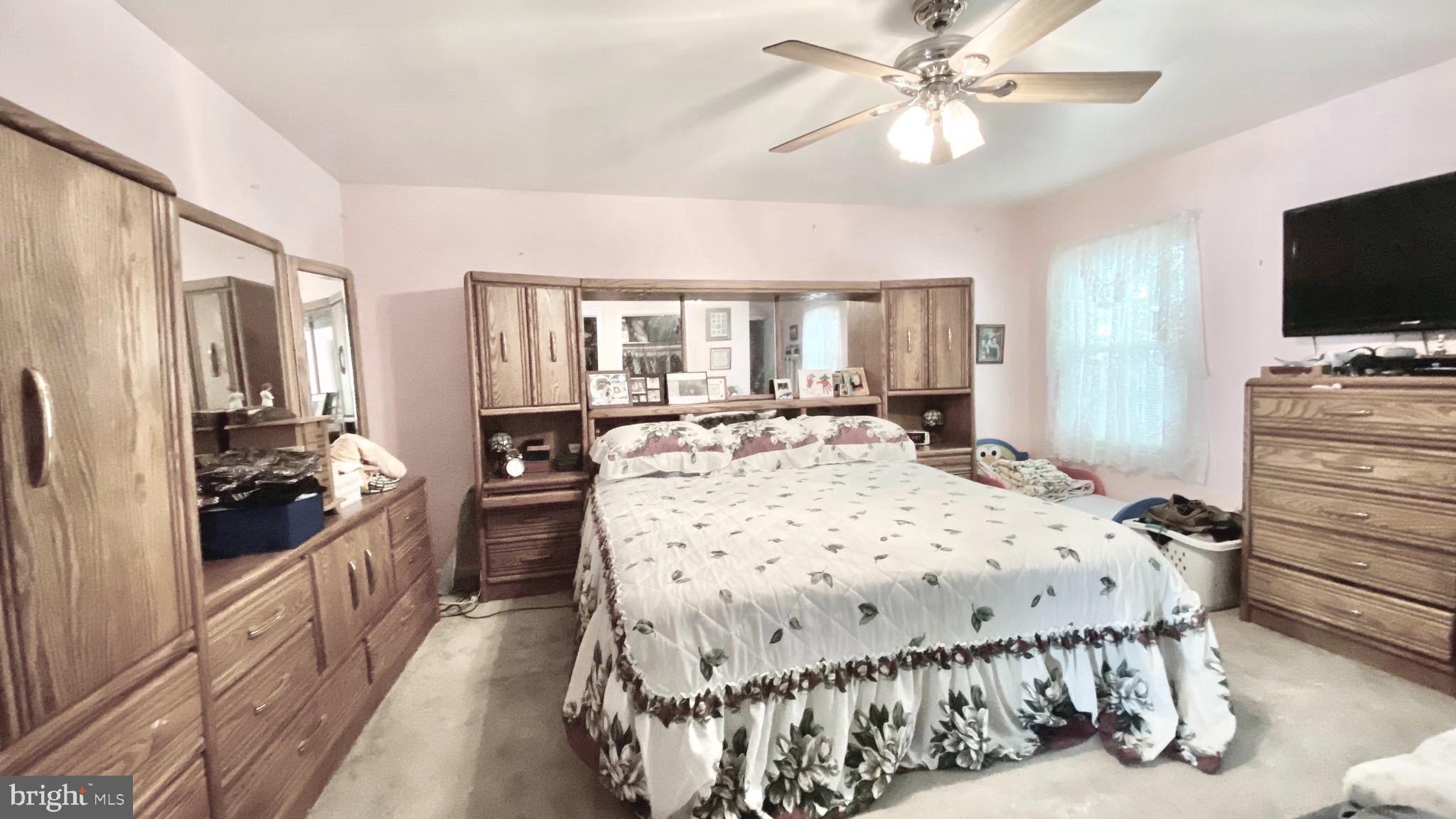 12313 Running Deer Road Manassas, VA 20112 - Photo 16 of 37 Gallery Image 16