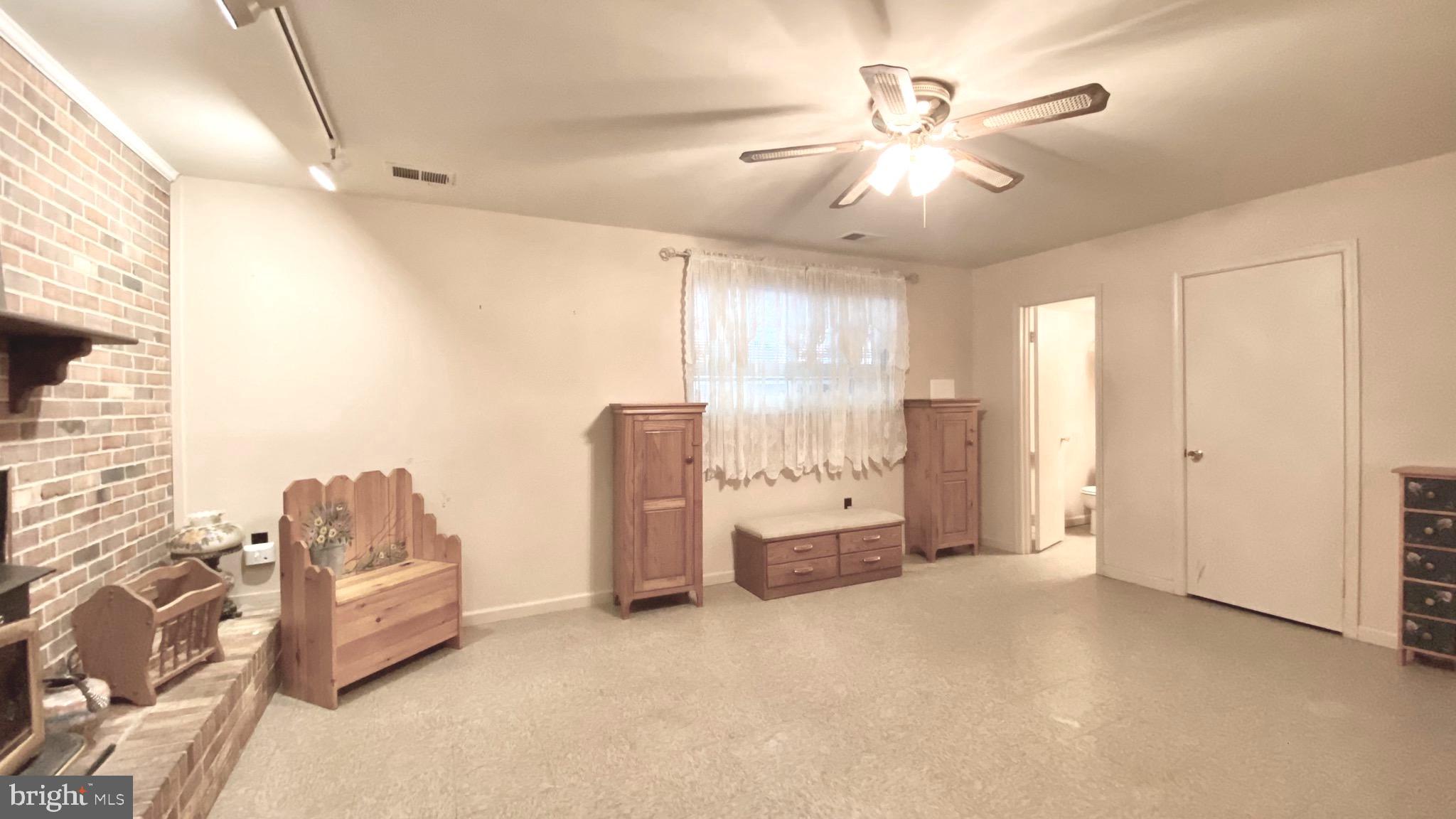12313 Running Deer Road Manassas, VA 20112 - Photo 20 of 37 Gallery Image 20