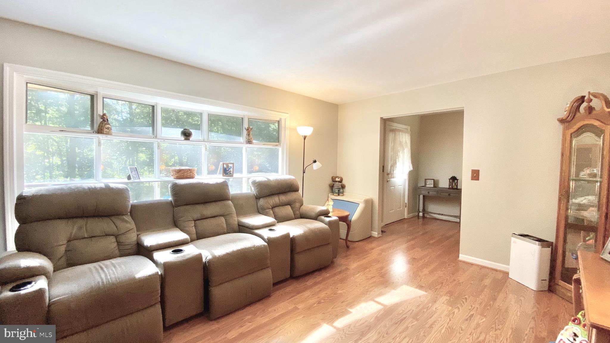 12313 Running Deer Road Manassas, VA 20112 - Photo 6 of 37 Gallery Image 6