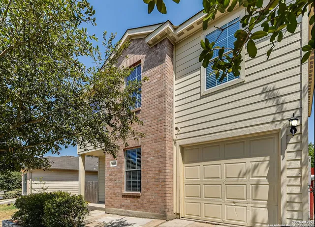 $1,850 | 11455 Country Canyon, San Antonio, TX 78252