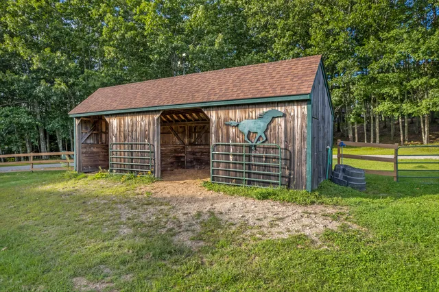 $1,700,000 | 1515 Old Augusta Road, Waldoboro, ME 04572