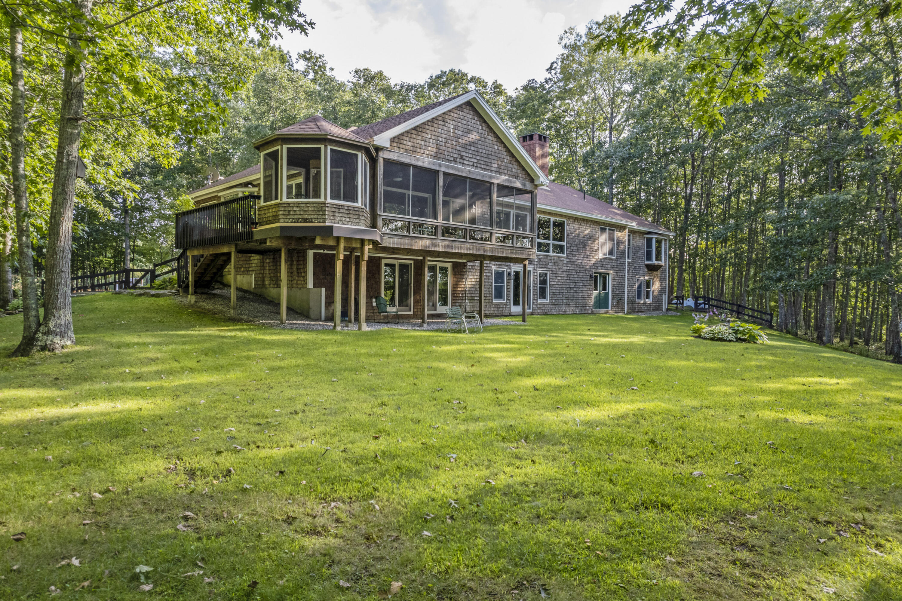 1515 Old Augusta Road Waldoboro, ME 04572 - Photo 4 of 149 1515 Old Augusta Rd_106